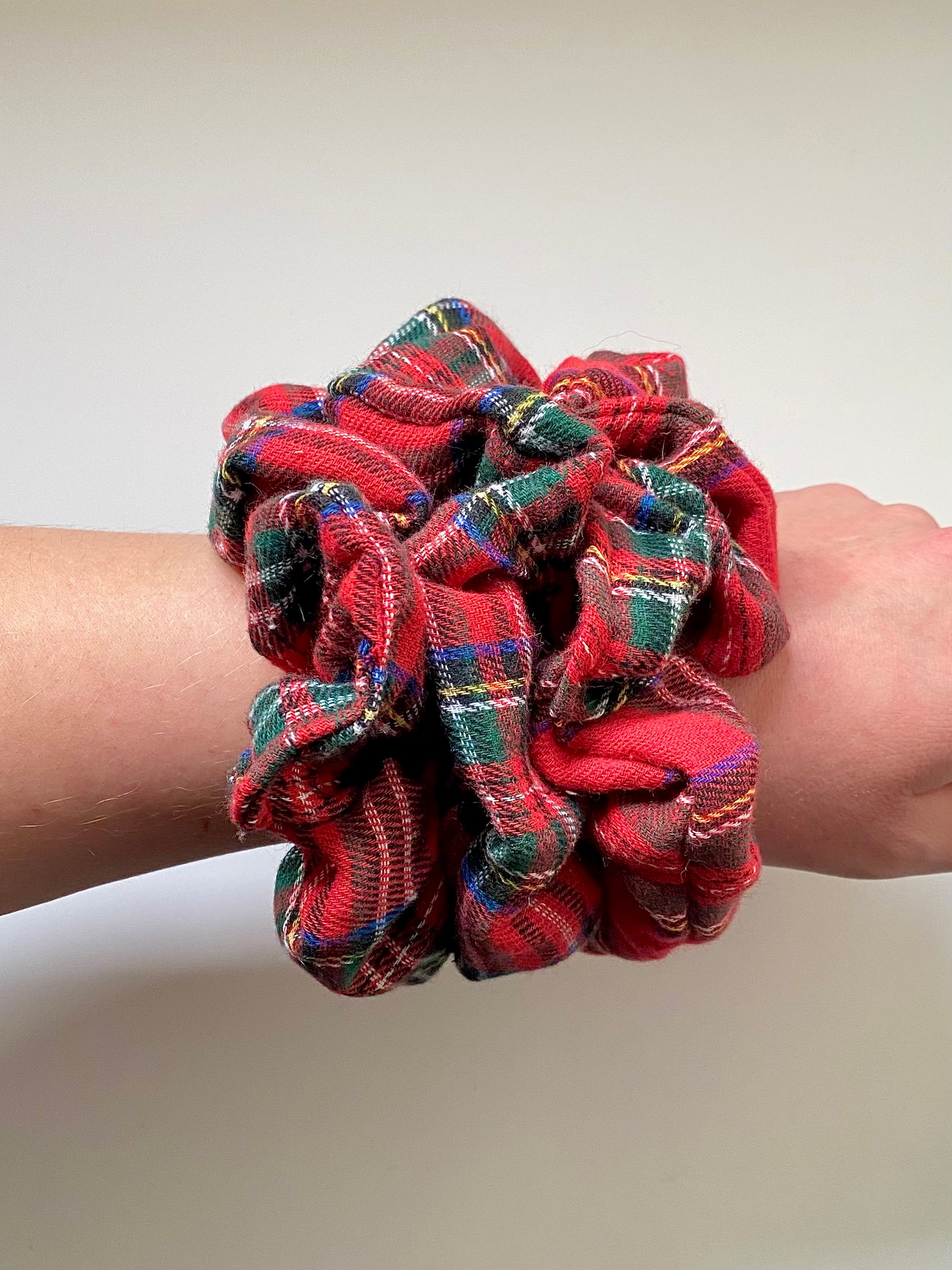 Classic Holiday Scrunchie