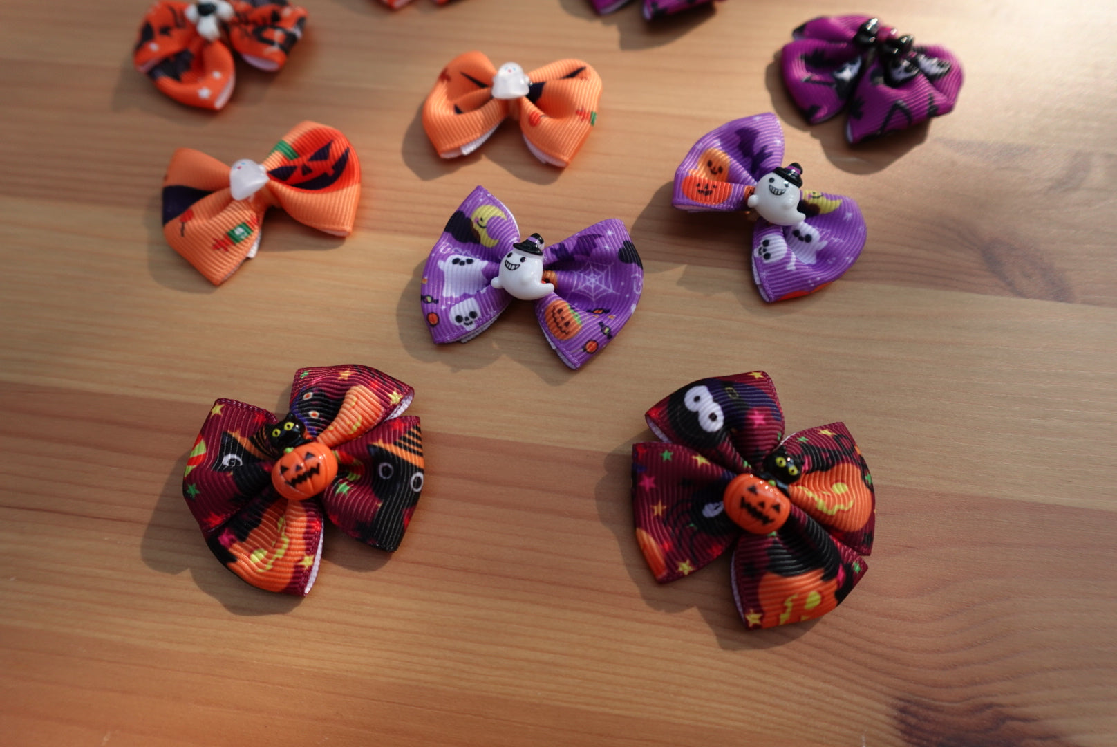 Howl-O-Ween Bow-tique Set – 10 Small Bows
